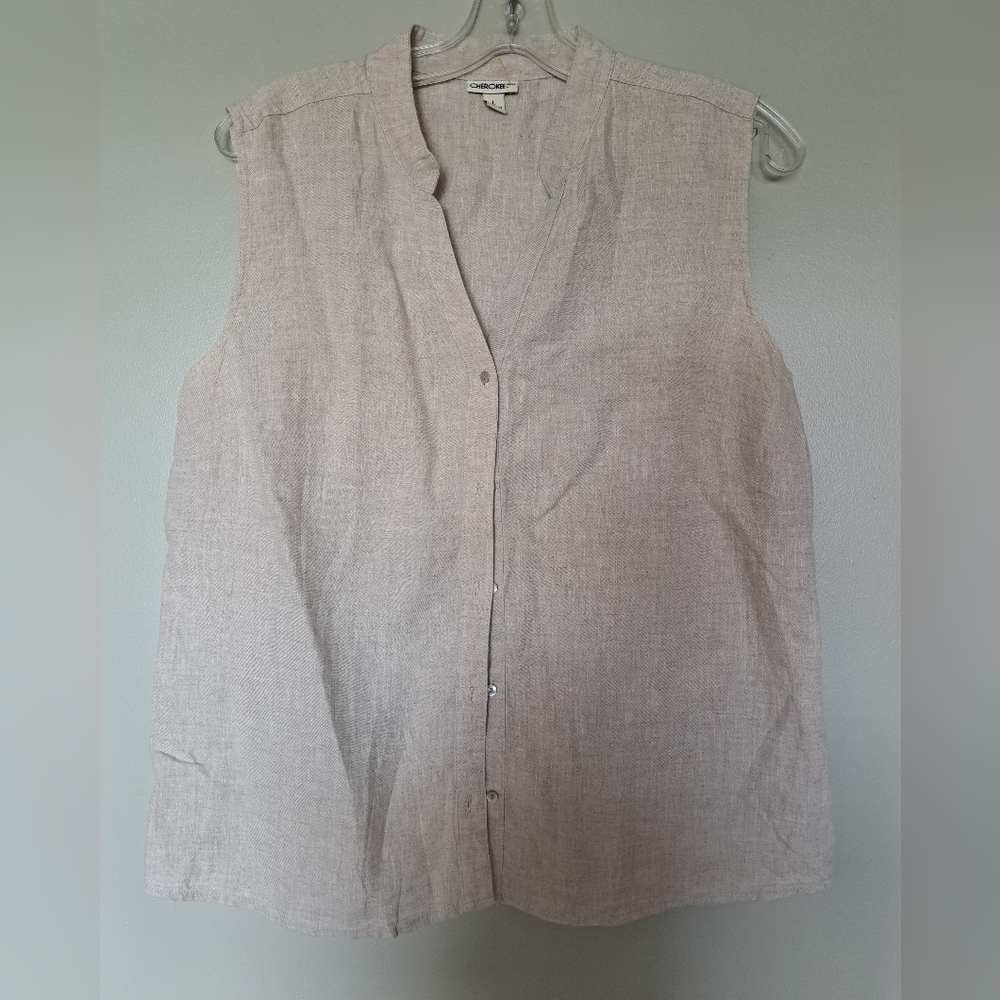 Linen sleeveless button up